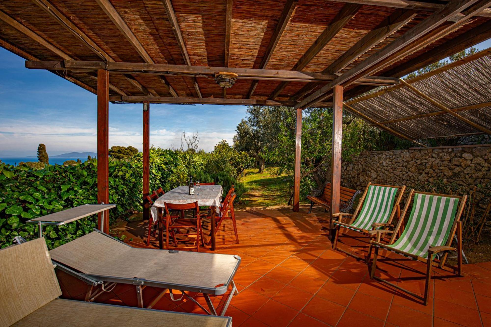 Il Cottage Di Villa Sveva, Splendida Vista Mare Порто Санто Стефано Екстериор снимка