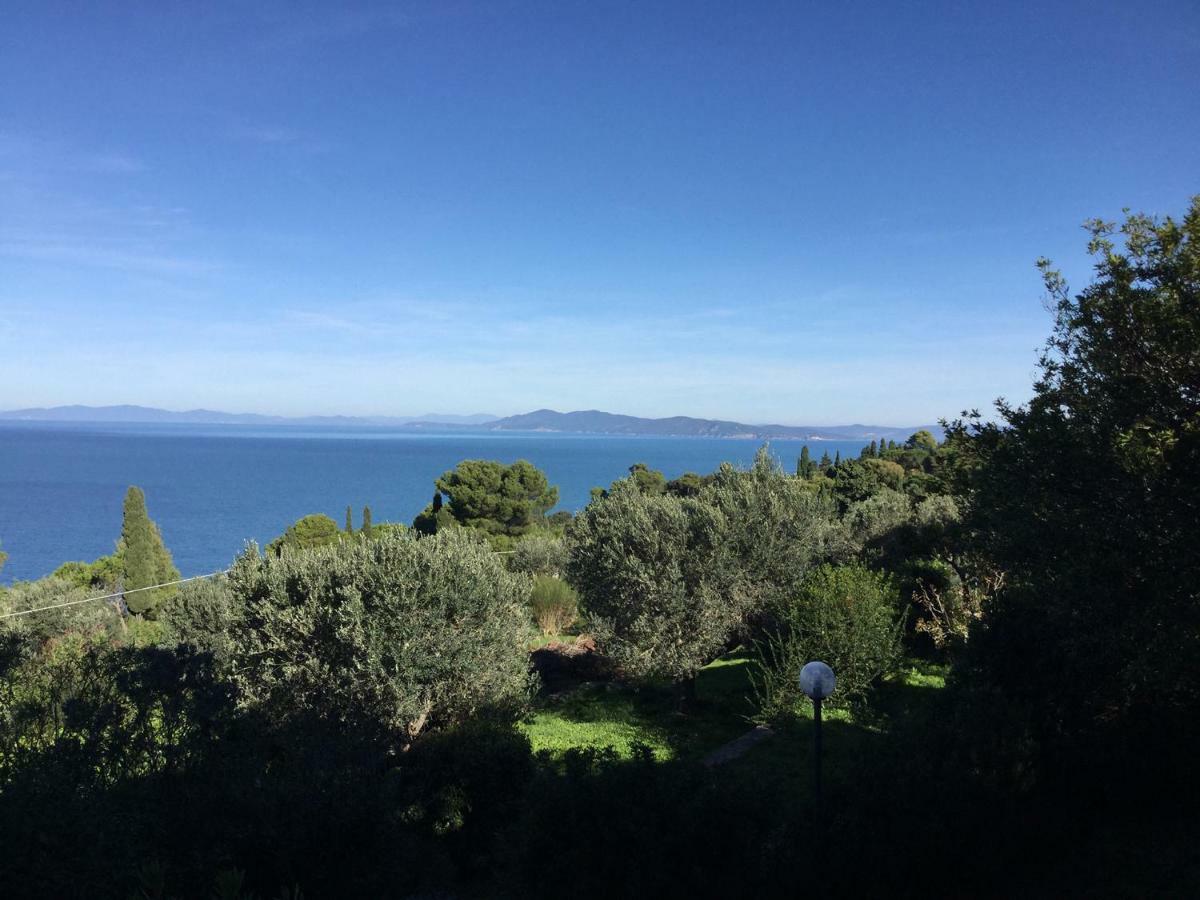 Il Cottage Di Villa Sveva, Splendida Vista Mare Порто Санто Стефано Екстериор снимка